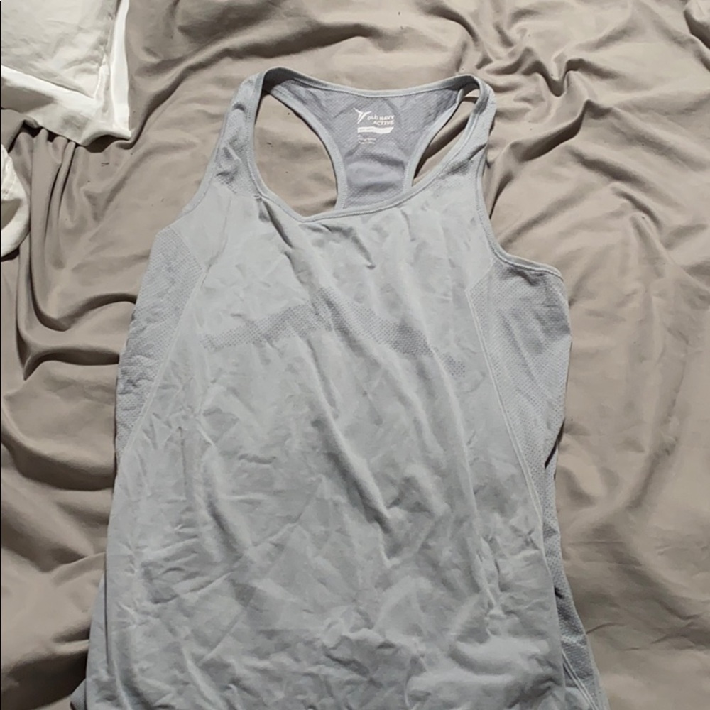 Good condition workout tank top!!